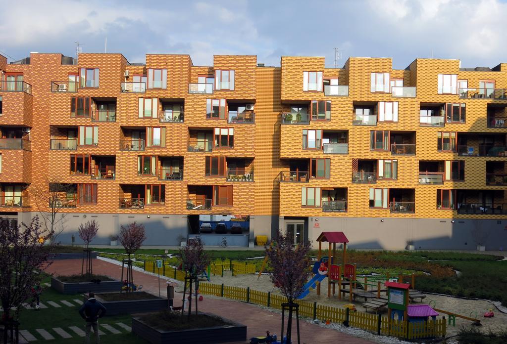 Apart. Grabiszynska - Parking Included Wroclaw Ngoại thất bức ảnh